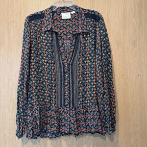 Maeve (Anthropologie) shirt with peplum and lace detailing. Size12